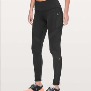 Lululemon Keep the Fleece Fight *28"